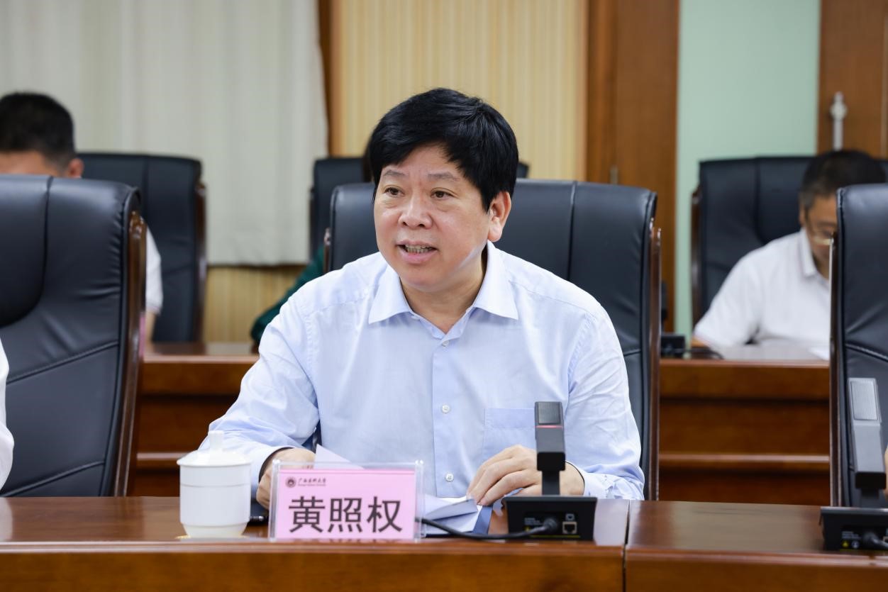 图3 广西医科大学党委书记黄照权讲话.jpg beats365(中国区)-唯一官方网站